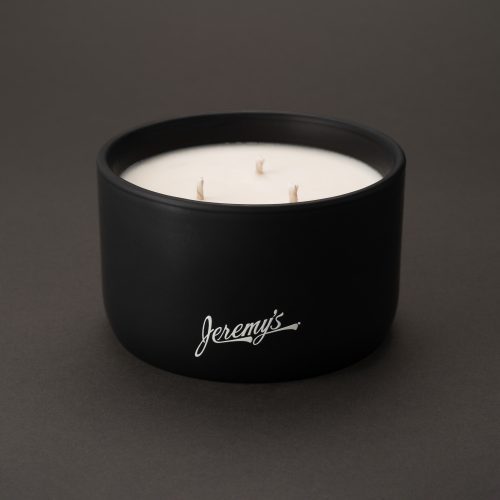 JR TOBACCO VANILLA BLACK CANDLE